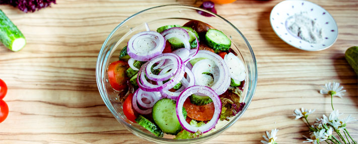 Seasonal vegetables salad